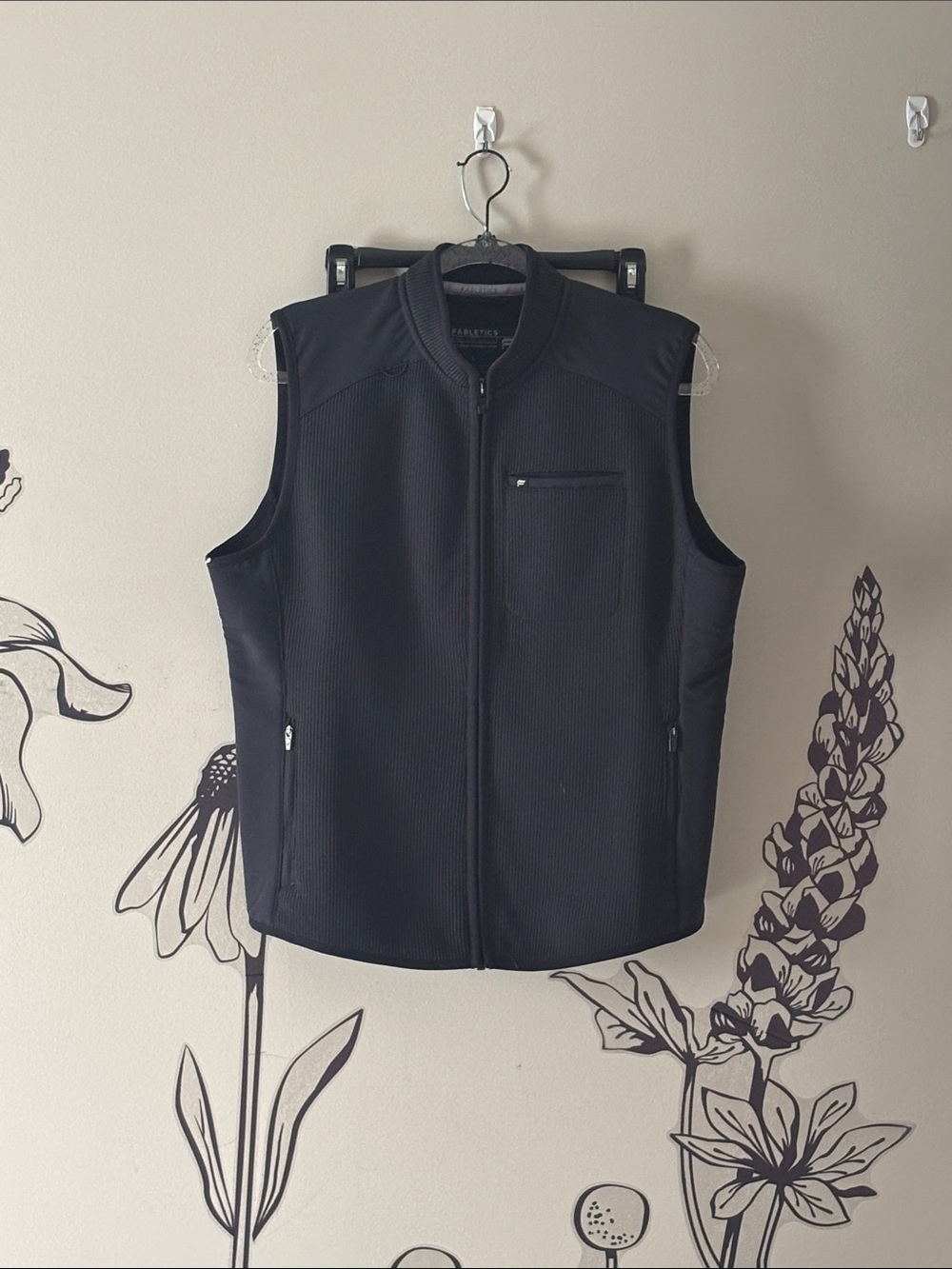 Fabletics scrub vest Large